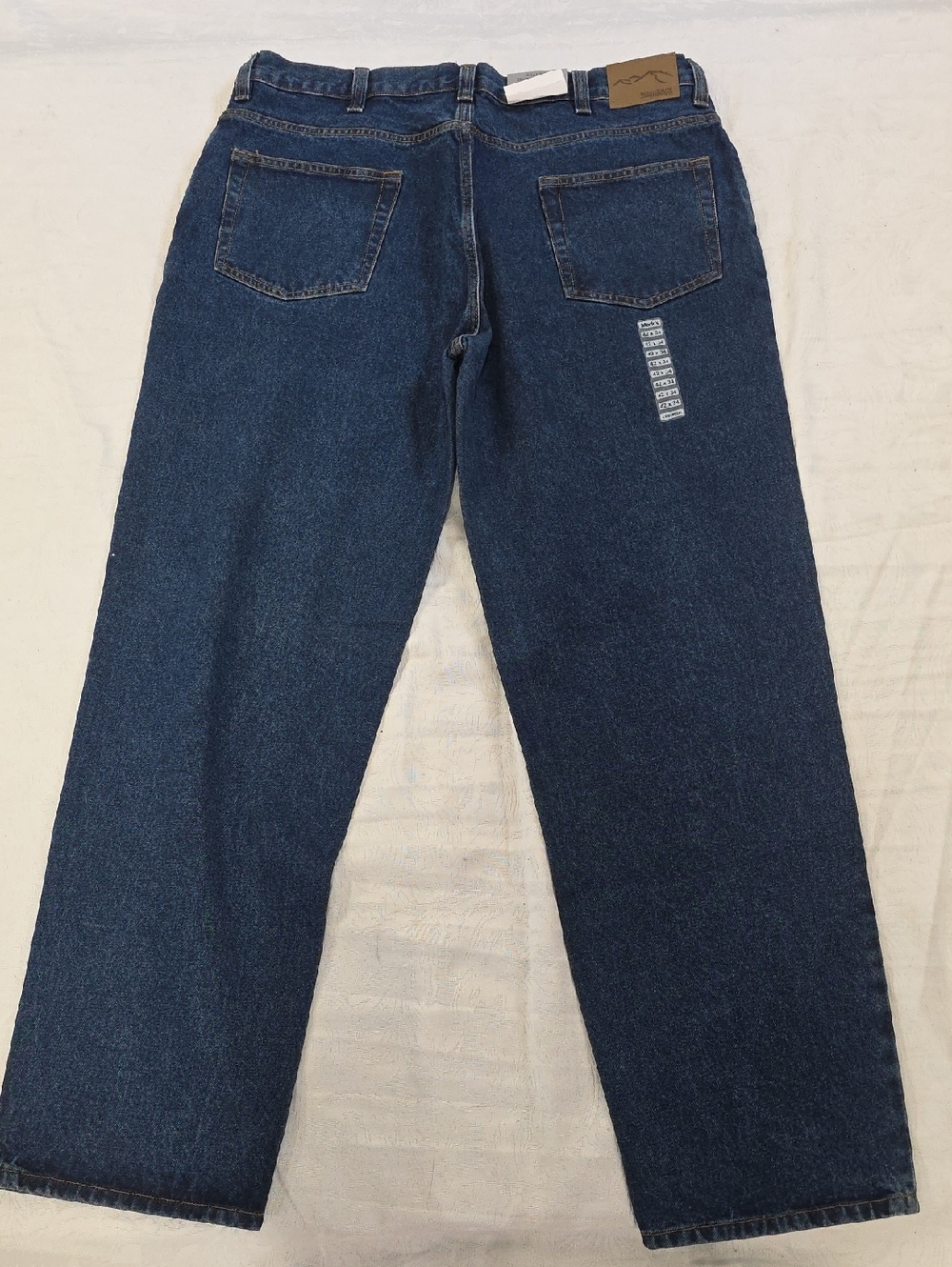NEW WindRiver Relaxed Fit Jeans - Men’s 42x34 - Picture 3 of 5